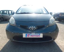 Toyota Aygo 1.4 turbodiesel 5 porte Sol