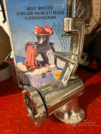 Tritacarne da tavolo manuale