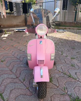 Mini Vespa Piaggio Elettrica per Bambini - Rosa