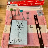 Serratura doppia mappa infilare Cisa 57250