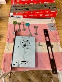 Serratura doppia mappa infilare Cisa 57250