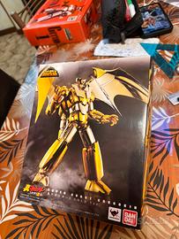 MAZINGER Z GOLD SRC BANDAI