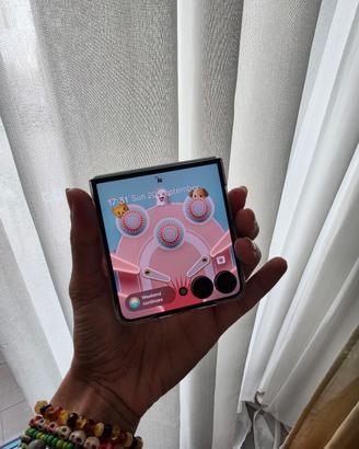 Galaxy Z Flip 7 512GB Colore esclusivo + Cover