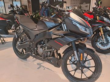 Aprilia Tuono 125