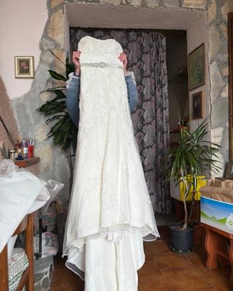 Abito da sposa nuovo