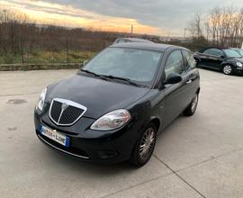 Lancia Ypsilon 1.2 Argento
