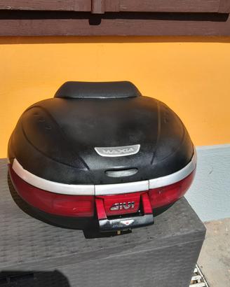 Bauletto givi MAXIA 52 LITRI+PIASTRA