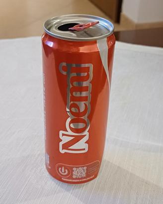 Lattina Coca-Cola con scritta nome “Noemi”