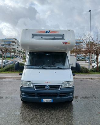 Camper con cuccette full optional 