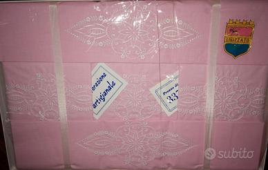 Lenzuolo matrimoniale "da corredo" rosa ricamato