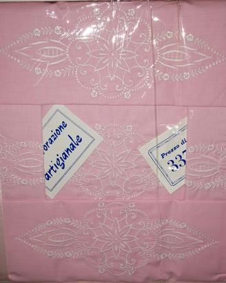 Lenzuolo matrimoniale "da corredo" rosa ricamato