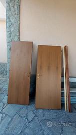 Due porte in legno interni Ferrero