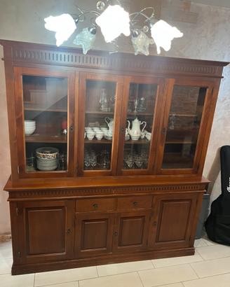 Credenza con vetrina in legno- buono stato