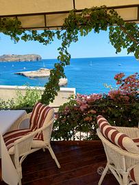 Casa vacanze,Ventotene 2 passi spiaggia Calanave