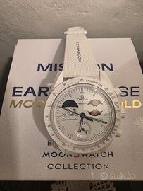 Scopri l'eccezionaleSwatch x Omega Bioceramic Mis