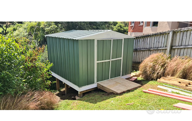 Casetta in lamiera di Acciaio 327x307cm verde