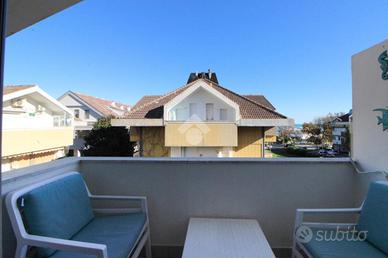 4 LOCALI A FRANCAVILLA AL MARE