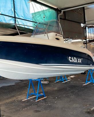 Barca Cad Marine 22 con Evinrude Etec G2 200 ho