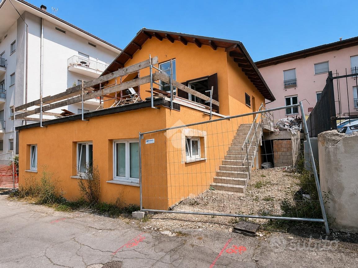 Casa – L'Aquila, Borgo Rivera, Pile - Vista 3