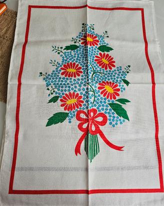 2 asciugapiatti o tovagliette cotone tema fiori