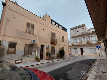 Casa a solo con terrazzo esclusivo e garage