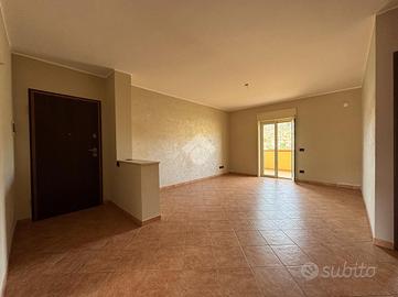 4 LOCALI A PORTO EMPEDOCLE