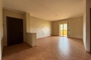 4 LOCALI A PORTO EMPEDOCLE