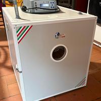 Incubatrice