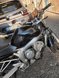 Yamaha FZ6 