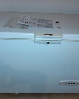 congelatore a pozzo  Whirlpool  225 litri