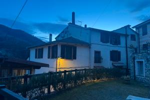 Rustico su due livelli