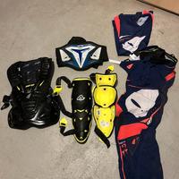 Vestiti e protezioni moto cross