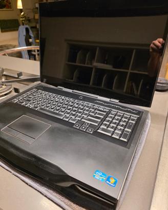 Alienware M18x R2 i7 SSD Nvidia rarissimo