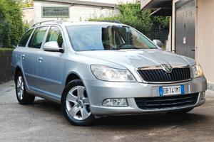 Skoda Octavia 1.6 TDI 105cv DSG / 78.000km / Unipr