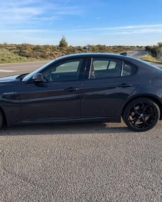 Alfa Giulia Veloce