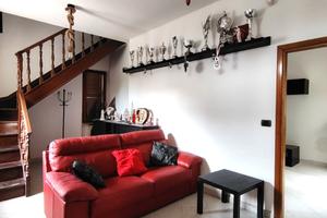 Casa indipendente con corte privata