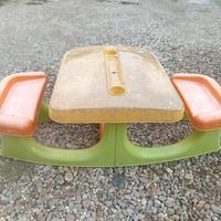 Tavolino giochi per bambini