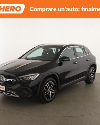 MERCEDES-BENZ GLA 200 XW23328