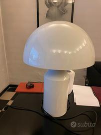 LAMPADA DA TAVOLO "OLUCE ATOLLO"