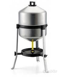 ABEVERATOI PER GALLINE