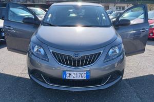 Lancia Ypsilon 1.0 FireFly 5 porte S&S Hybrid Gold