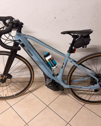 Bici gravel elettrica
