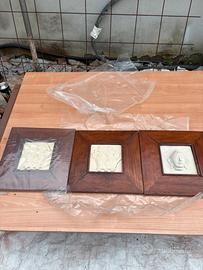 Set di quadri etnici in legno e ceramica