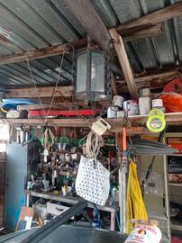 lampadario in ferro battuto un po' antico 