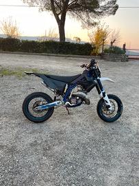 Fantic 125 motard