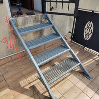 Scala ferro acciaio zincato a caldo