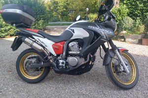 Honda Transalp v 700