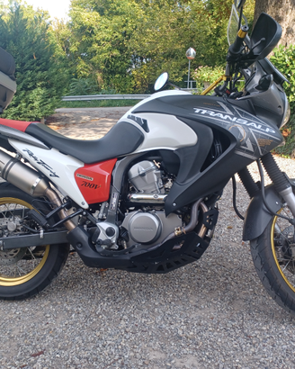 Honda Transalp v 700