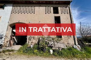RUSTICO A SOMMACAMPAGNA