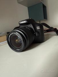 Canon EOS 2000D